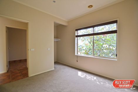 10 Arbour Rise, Pakenham, VIC 3810