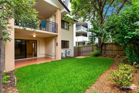 1/21 Regent St, Woolloongabba, QLD 4102