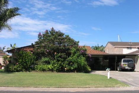 13 Westringia Pl, Yamba, NSW 2464