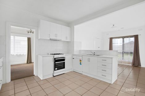 Property photo of 10 Melva Street Bentleigh East VIC 3165