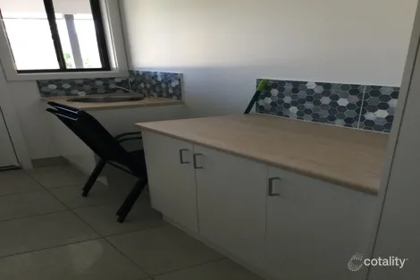 Property photo of 5 Parkes Drive Tenterfield NSW 2372