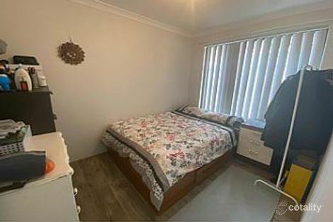 Property photo of 2 Pallas Mews Warnbro WA 6169