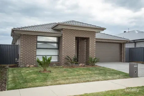 Property photo of 80 Dorset Drive Alfredton VIC 3350
