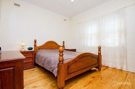 Property photo of 17 Glenelder Road Findon SA 5023