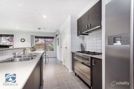 Property photo of 22 Alpine Heath Way Lyndhurst VIC 3975