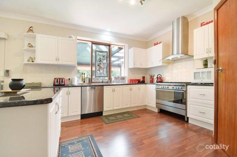 Property photo of 23 Crossdale Drive Aberfoyle Park SA 5159