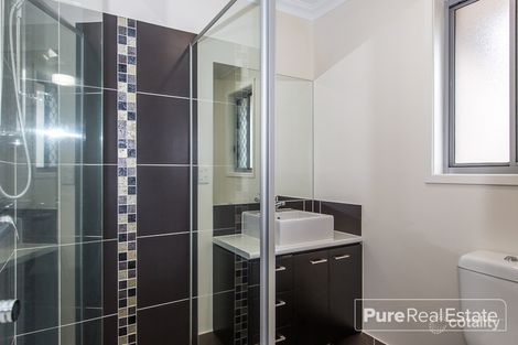 Property photo of 8 Gidran Close Durack QLD 4077