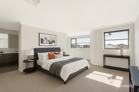 Property photo of 22 Yosemite Street Point Cook VIC 3030