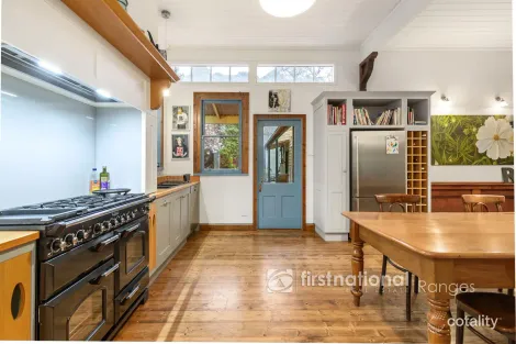 Property photo of 4 Ogilvy Road Clematis VIC 3782