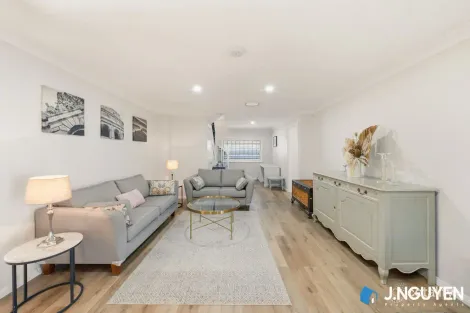 Property photo of 9 Meroo Close Wakeley NSW 2176