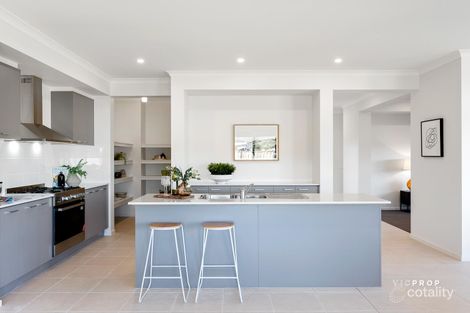 Property photo of 11 Largo Circuit Junction Village VIC 3977
