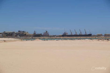 Property photo of 4 Windsor Court Geraldton WA 6530