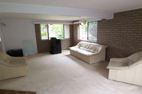 Property photo of 4 Gartford Street Robertson QLD 4109