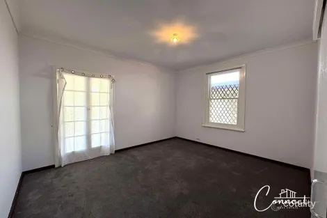 Property photo of 3 Uralia Terrace Northam WA 6401