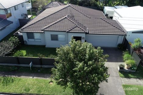 Property photo of 7 Goss Avenue Labrador QLD 4215