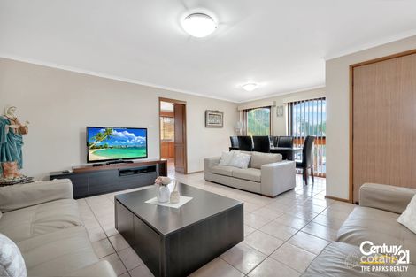 Property photo of 22 Turquoise Crescent Bossley Park NSW 2176