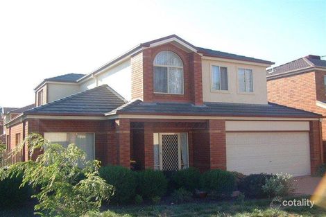 1 Larkspur Cct, Glen Waverley, VIC 3150