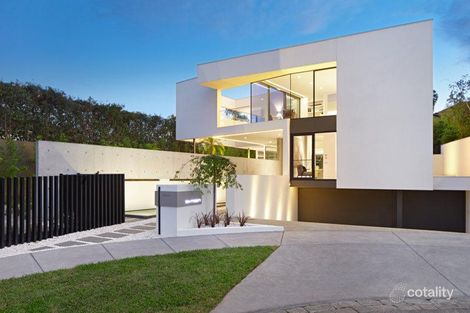 16 Boandyne Ct, Toorak, VIC 3142