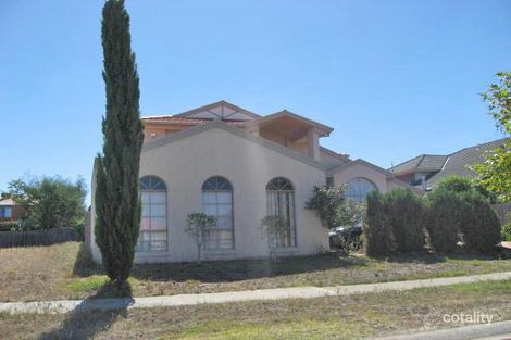 7 Strzelecki Ct, Taylors Lakes, VIC 3038