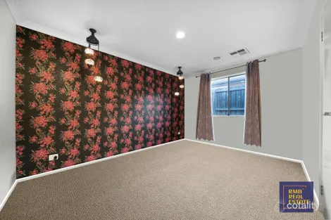 Property photo of 38 Chantelle Parade Tarneit VIC 3029