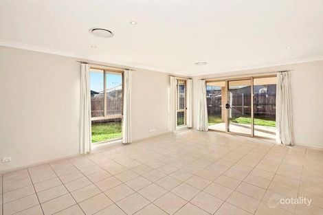 Property photo of 14 Allnutt Crescent Forde ACT 2914
