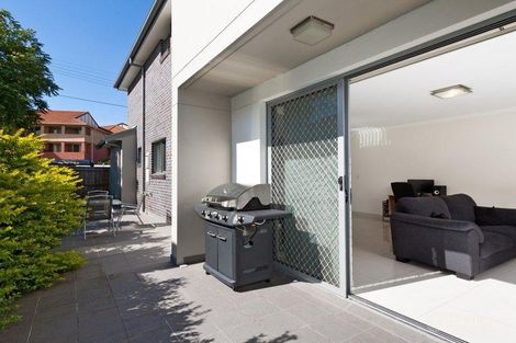 Property photo of 2/553 New Canterbury Road Dulwich Hill NSW 2203