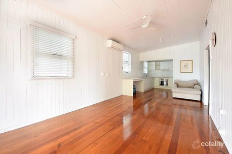 Property photo of 28 Molucca Avenue Palm Beach QLD 4221