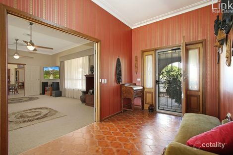 Property photo of 199 Burma Road Table Top NSW 2640