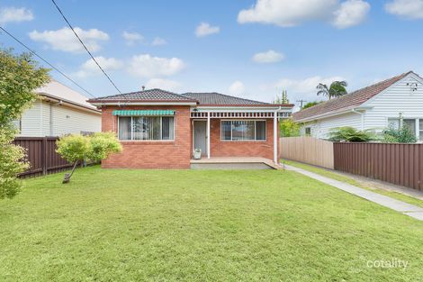 Property photo of 82 Waratah Parade Narraweena NSW 2099