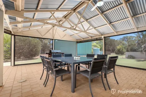 Property photo of 9 Border Drive Deepdale WA 6532