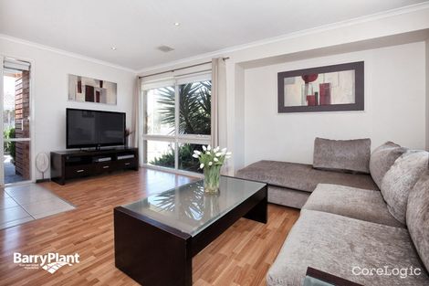 Property photo of 4 Salcombe Court Craigieburn VIC 3064