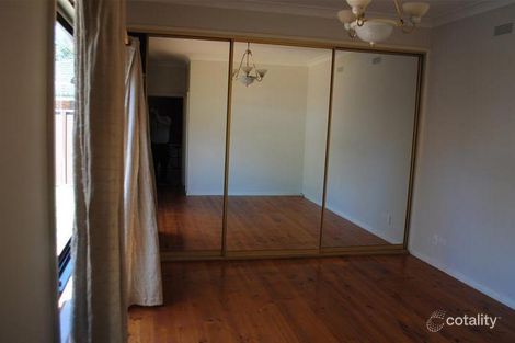 Property photo of 115 Parliament Road Macquarie Fields NSW 2564