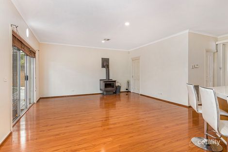 Property photo of 3 Argyle Close Hughesdale VIC 3166