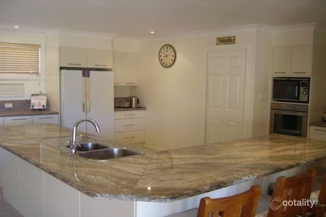 Property photo of 10 Laguna Court Black Head NSW 2430