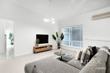 Property photo of 39 Kinross Crescent Floreat WA 6014