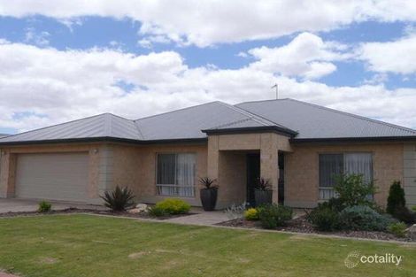 2 John Olsen Dr, Kadina, SA 5554