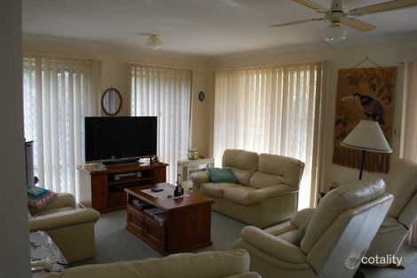 Property photo of 2 Ashmore Crescent Kanahooka NSW 2530