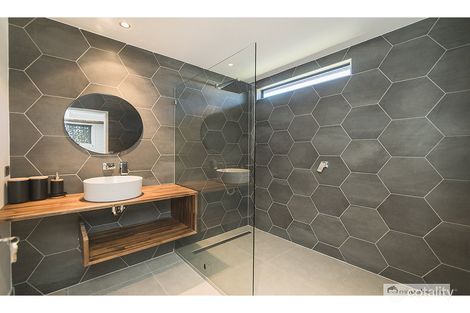 Property photo of 69 Menzies Street Park Avenue QLD 4701