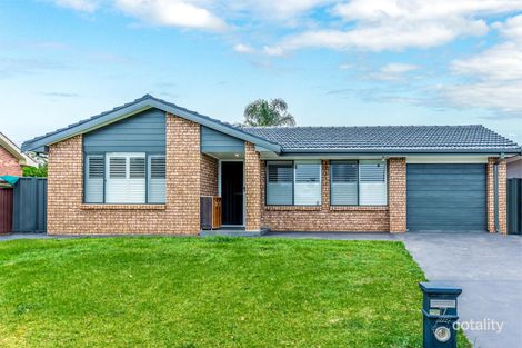 Property photo of 17 Arundel Park Drive St Clair NSW 2759