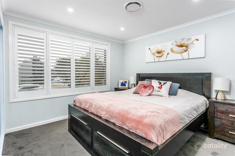 Property photo of 17 Arundel Park Drive St Clair NSW 2759