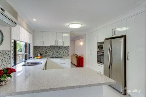 Property photo of 10 Berkeley Place Ferny Grove QLD 4055