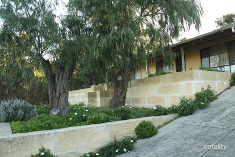 8 Meadowview Ct, Preston Beach, WA 6215