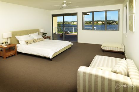 Property photo of 50 Watts Drive Varsity Lakes QLD 4227