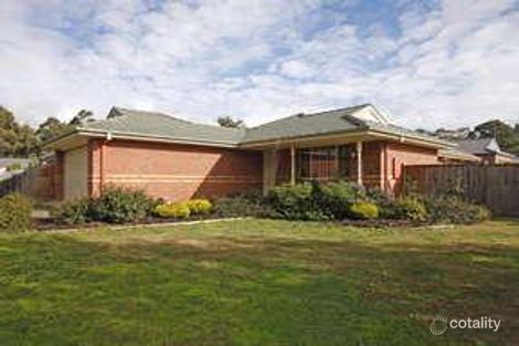Property photo of 2 Little Acre Close Langwarrin VIC 3910