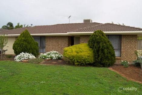 6 Stringbark Ave, Craigmore, SA 5114