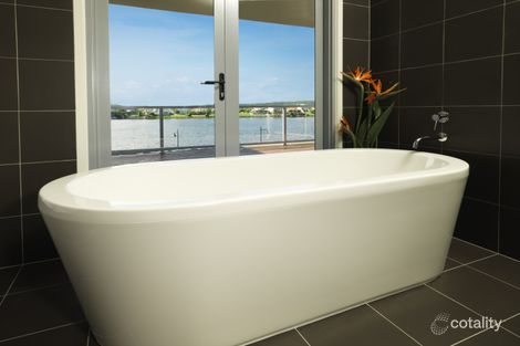 Property photo of 50 Watts Drive Varsity Lakes QLD 4227