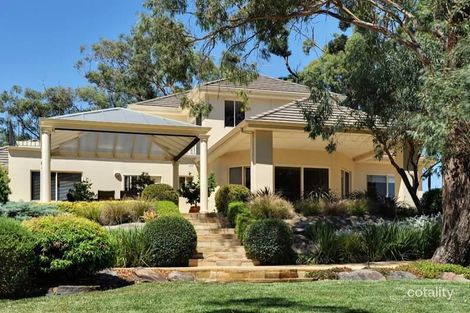 Property photo of 1 Saint Albans Drive Burnside SA 5066