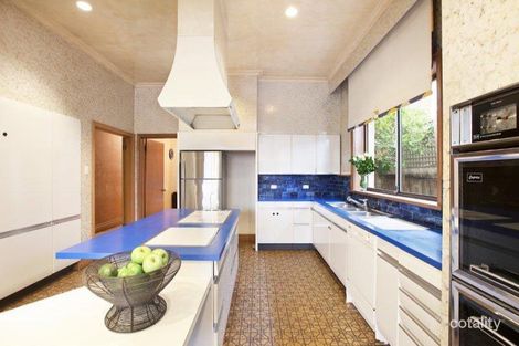 5 Helenslea Rd, Caulfield North, VIC 3161