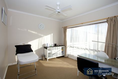 Property photo of 13 Motavu Drive Horsham VIC 3400