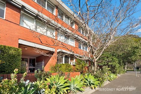 Property photo of 2/16 Tennyson Street St Kilda VIC 3182